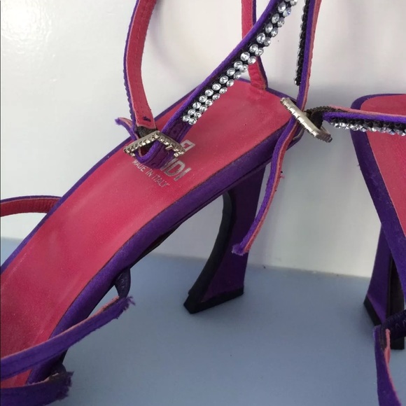 Fendi Purple Silk Heels Size 9 Gorgeous! - Picture 2 of 5